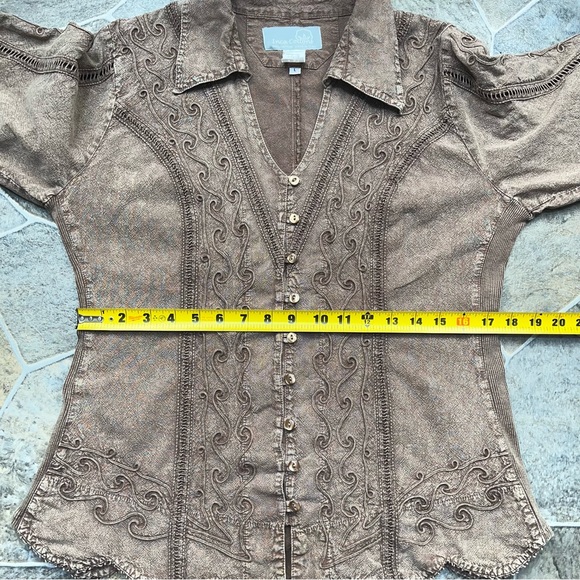Inca Cottons Frost Brown Blouse - Picture 8 of 10